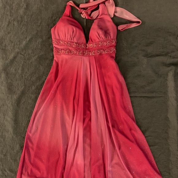 Prom Dress - Picture 2 of 4